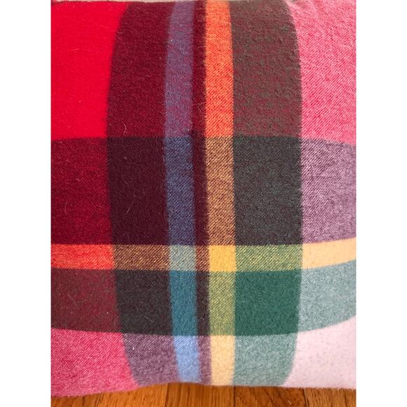WILLIAMS SONOMA wool plaid pillow pink red green 20x20”with down feather insert - Picture 9 of 14